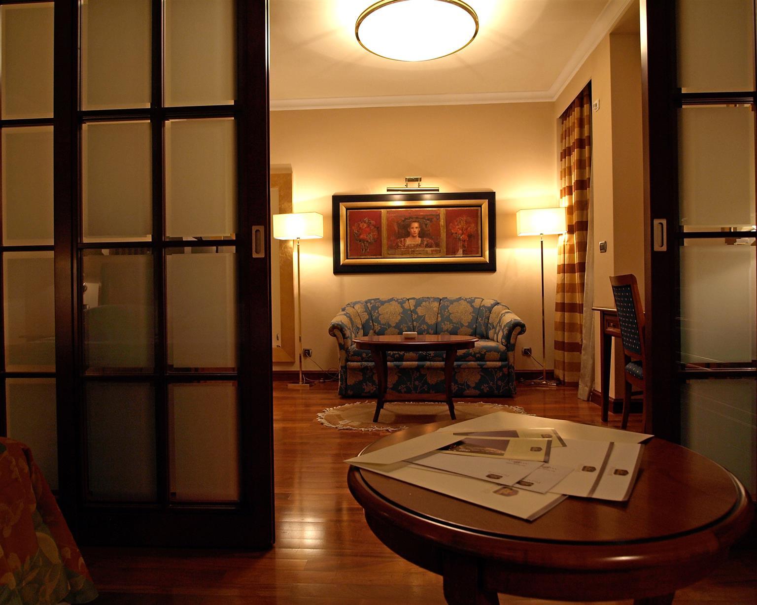 Best Western Premier Hotel Astoria Zagreb Phòng bức ảnh